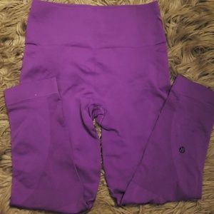 3/4 length lululemon seemless pant
